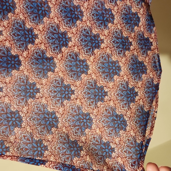 NWOT! CABI TOP - SLEEVELESS FAN BLOUSE, SMALL - Picture 8 of 10